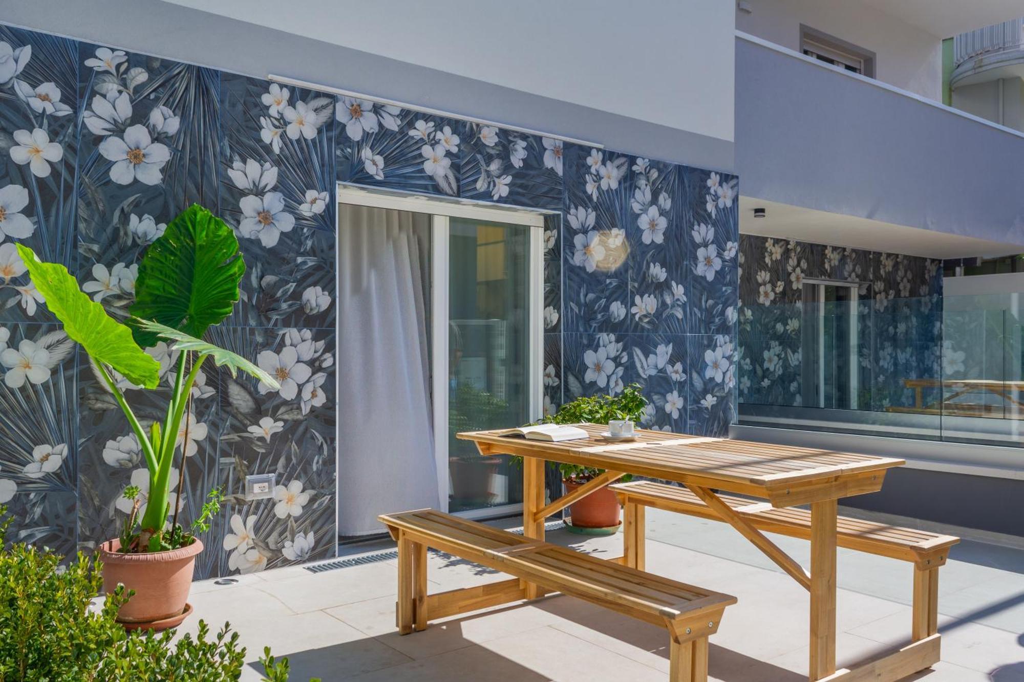 Inaugurazione 2024 - Villa Pratu Apartments A 100 Metri Dal Mare ريتشوني المظهر الخارجي الصورة